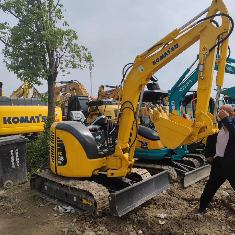 KOMATSU Mini Excavator Pc 35 - Mini excavator: picture 2 KOMATSU Mini Excavator Pc 35 - Mini excavator: picture 2