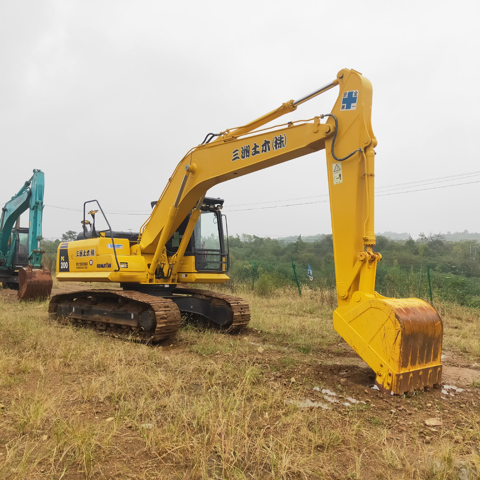 KOMATSU PC200-8 - Crawler excavator: picture 4 KOMATSU PC200-8 - Crawler excavator: picture 4
