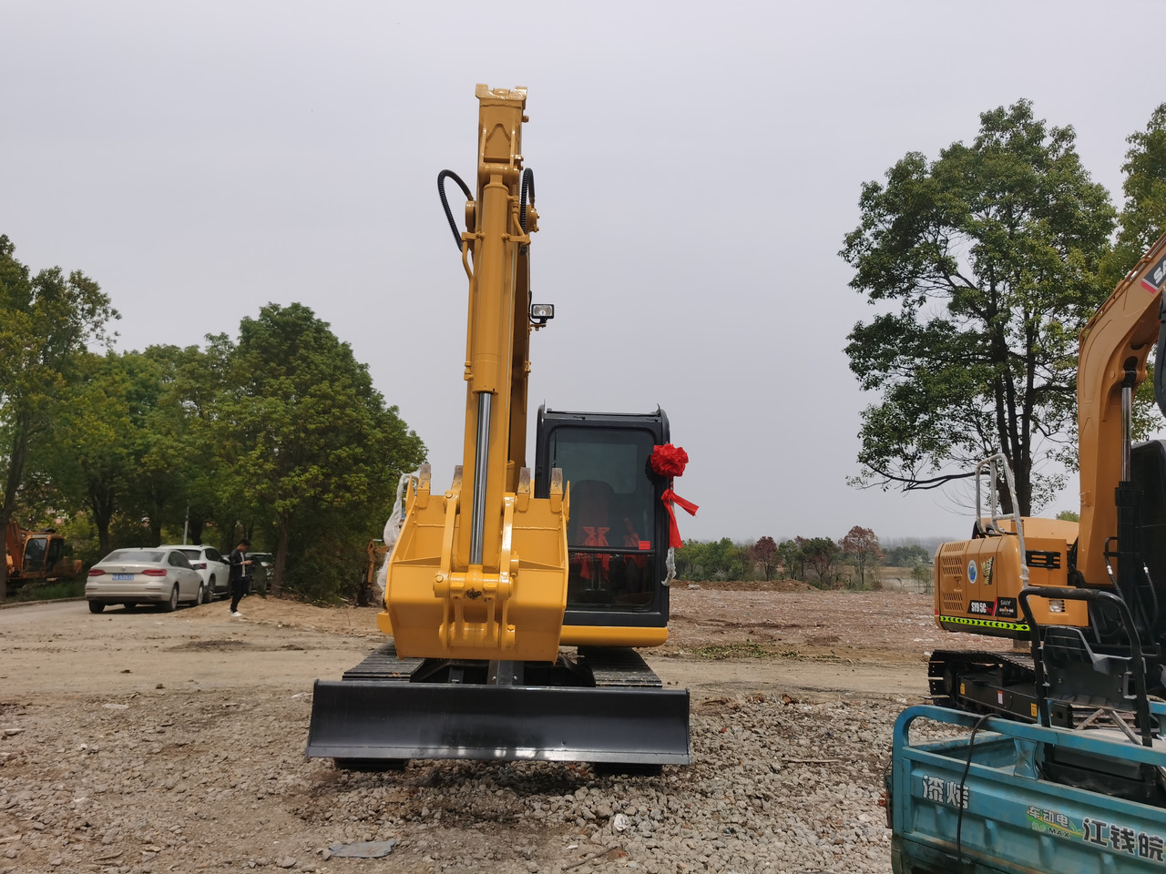 KOMATSU PC70-8 - Crawler excavator: picture 5 KOMATSU PC70-8 - Crawler excavator: picture 5