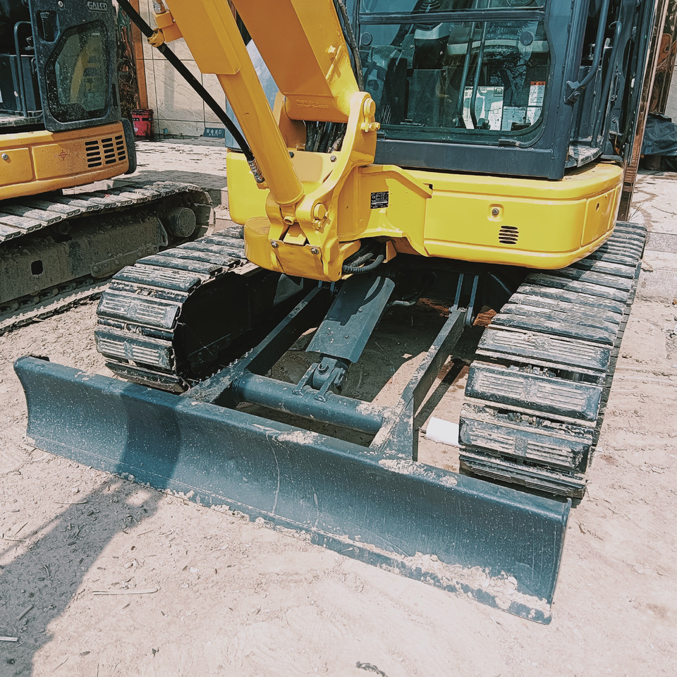 Mini excavator Komatsu Mini Excavation PC40MR: picture 8