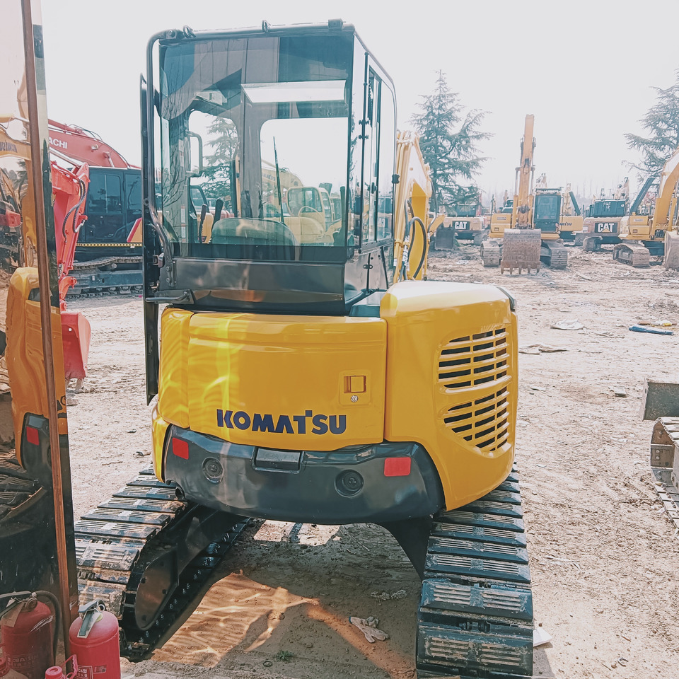 Mini excavator Komatsu Mini Excavation PC40MR: picture 6