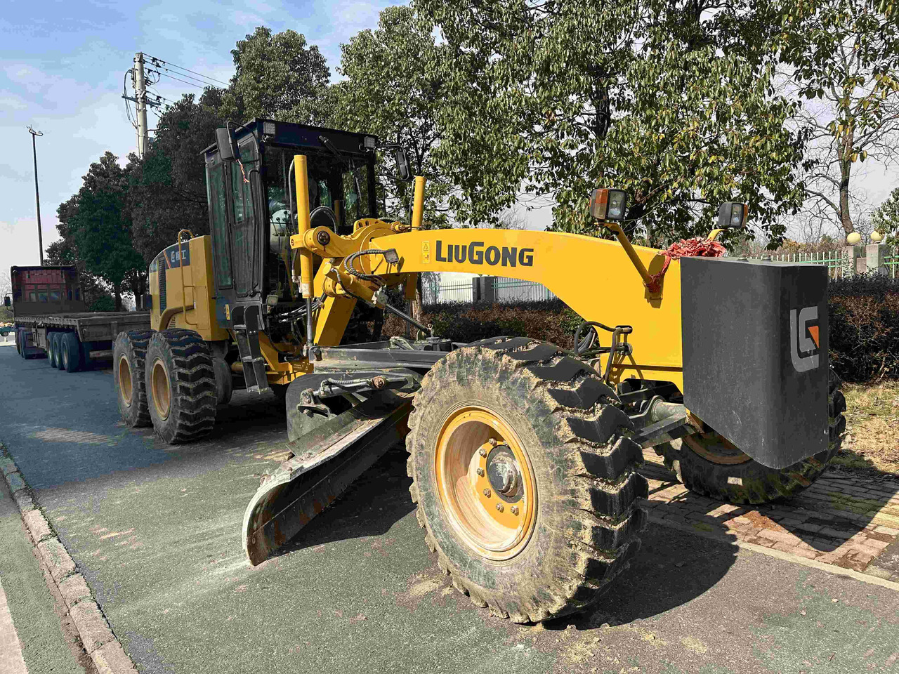 LIUGONG Grader 4180 - Grader: picture 3 LIUGONG Grader 4180 - Grader: picture 3