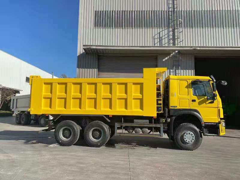 SINOTRUK HOWO 371 6X4 CLICK HERE FOR DISCOUNT - Tipper: picture 3 SINOTRUK HOWO 371 6X4 CLICK HERE FOR DISCOUNT - Tipper: picture 3