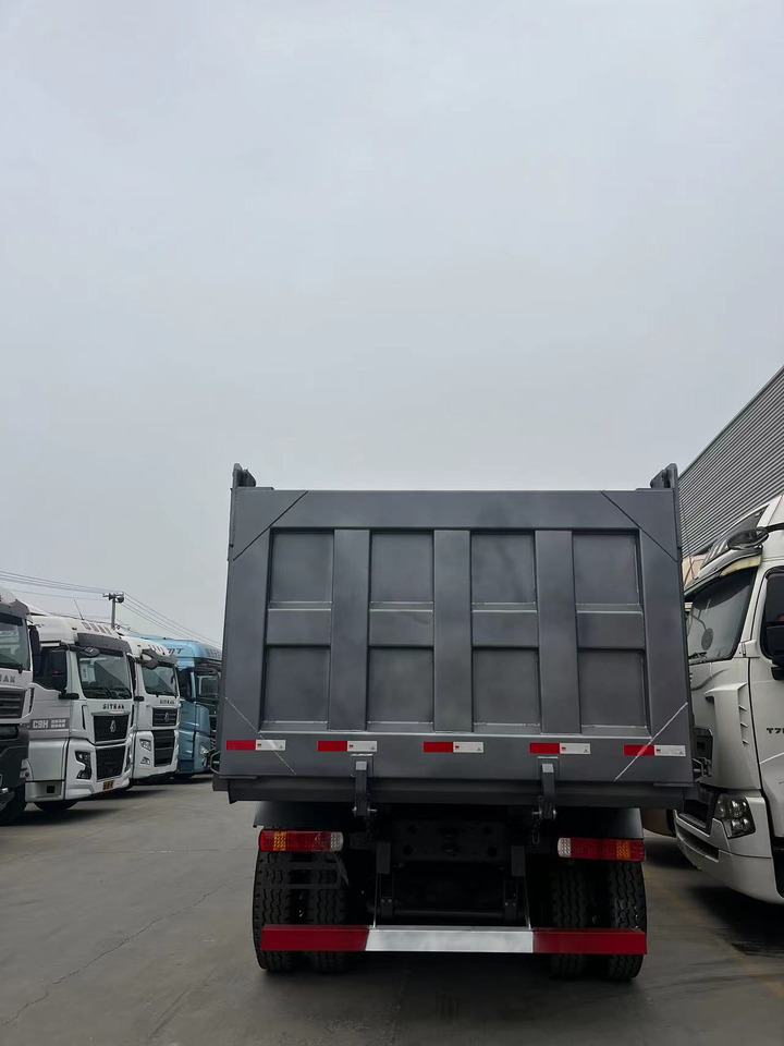 SINOTRUK HOWO 380HP Dump Truck 6x4 Click for Discount - Tipper: picture 5 SINOTRUK HOWO 380HP Dump Truck 6x4 Click for Discount - Tipper: picture 5