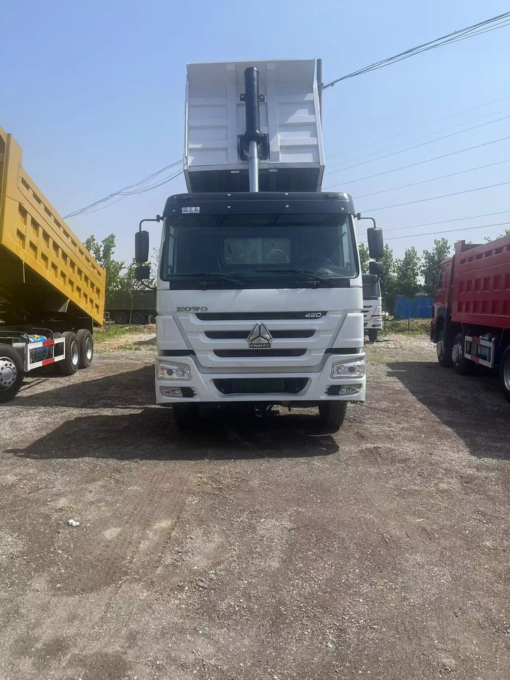 SINOTRUK HOWO 420 8X4 CLICK HERE FOR DISCOUNT - Tipper: picture 4 SINOTRUK HOWO 420 8X4 CLICK HERE FOR DISCOUNT - Tipper: picture 4
