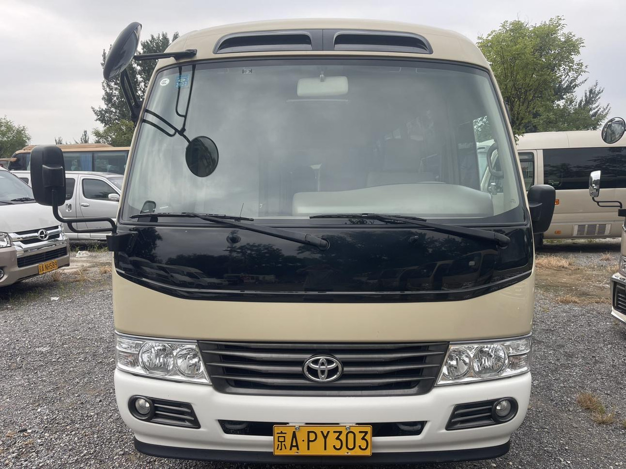 TOYOTA Coaster - City bus: picture 4 TOYOTA Coaster - City bus: picture 4