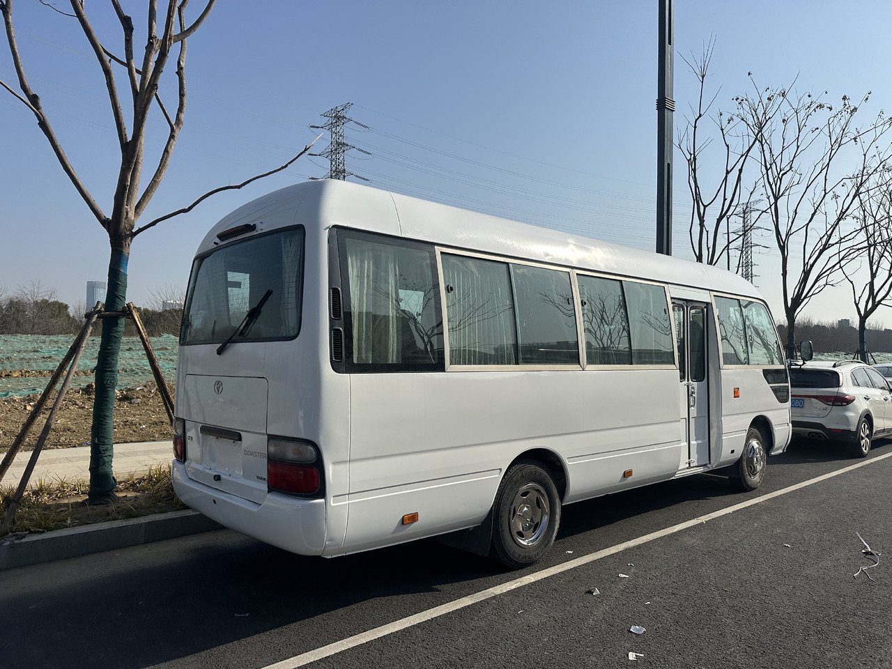 TOYOTA Mini Coach White Low Mileage - Coach: picture 5 TOYOTA Mini Coach White Low Mileage - Coach: picture 5