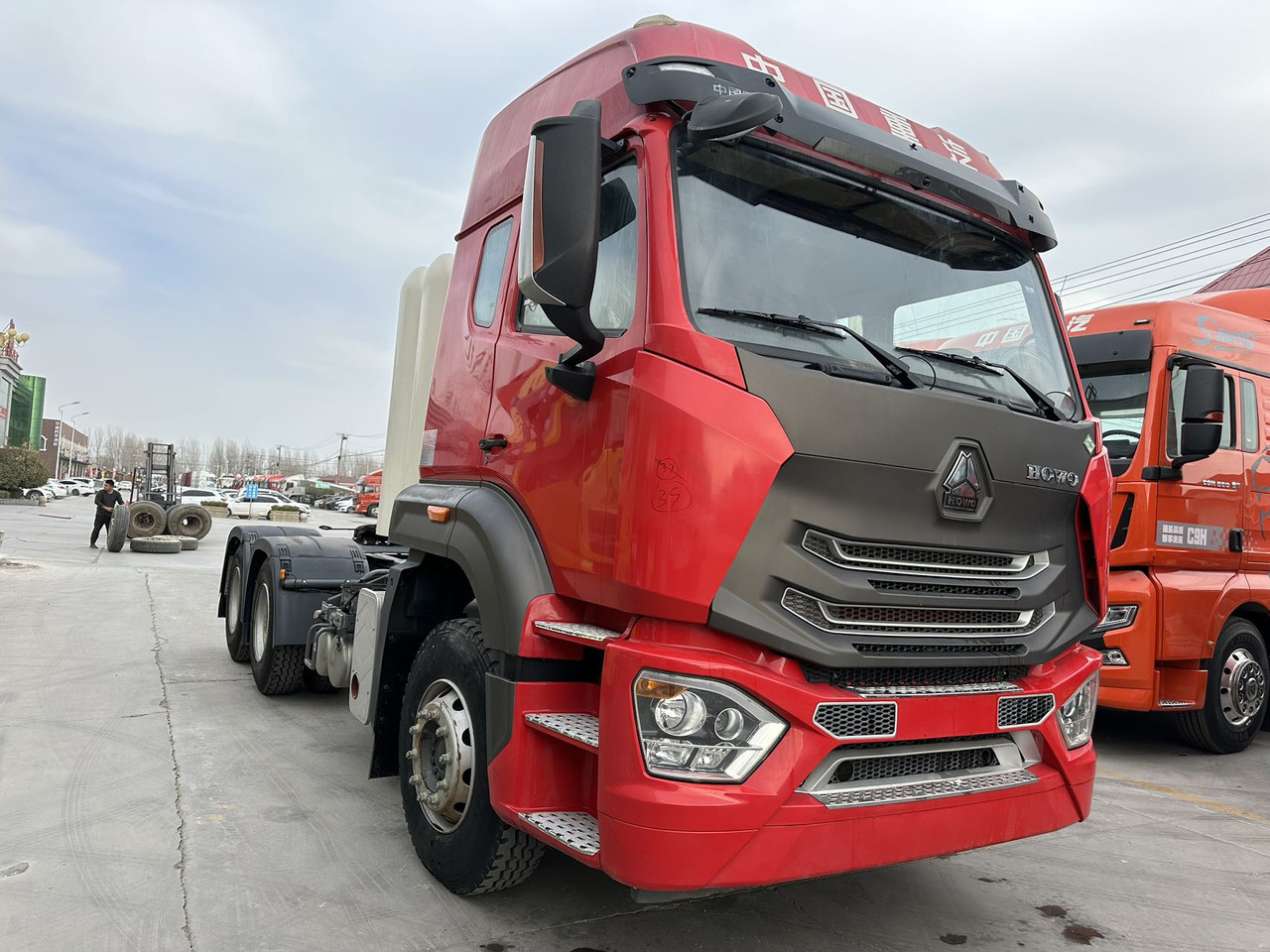 HOWO Haohan N7W 6✖4 - Tractor unit: picture 2 HOWO Haohan N7W 6✖4 - Tractor unit: picture 2