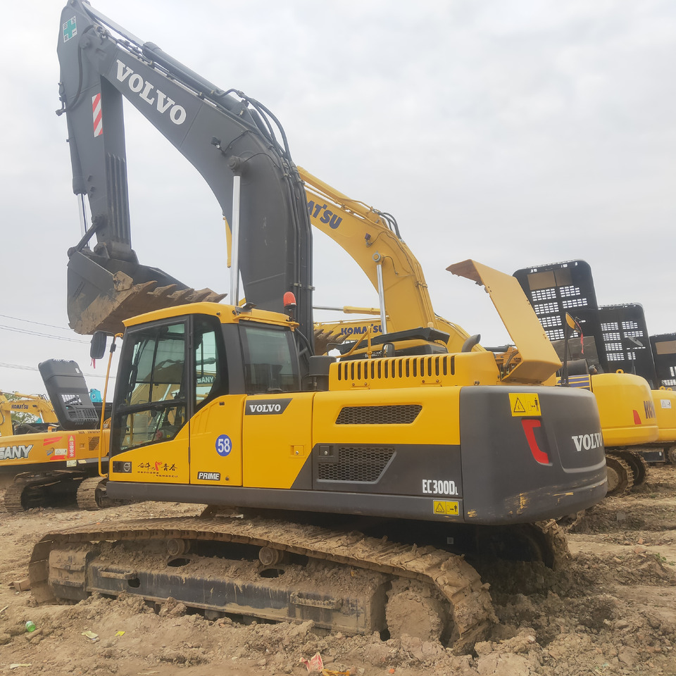 VOLVO EC300D - Crawler excavator: picture 3 VOLVO EC300D - Crawler excavator: picture 3