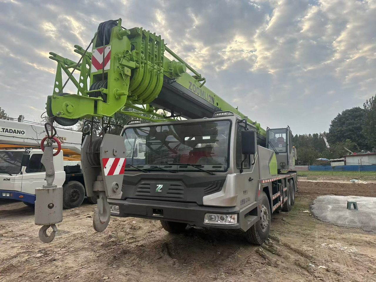 ZOOMLION Crane ZTC251V 25Ton - Crane: picture 1 ZOOMLION Crane ZTC251V 25Ton - Crane: picture 1