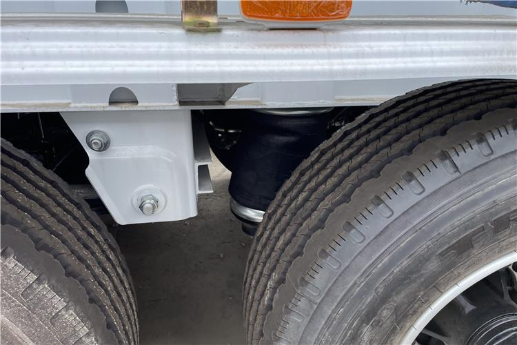 New Semi-trailer for transportation of cement TITAN 3 Axle Dry Bulker Cement Tanker Trailer for Sale In Saudi Arabia: picture 7 New Semi-trailer for transportation of cement TITAN 3 Axle Dry Bulker Cement Tanker Trailer for Sale In Saudi Arabia: picture 7