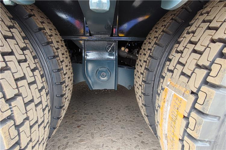 TITAN 4 Axle Low Loader Trailer for Sale In Jamaica - Low loader semi-trailer: picture 5 TITAN 4 Axle Low Loader Trailer for Sale In Jamaica - Low loader semi-trailer: picture 5