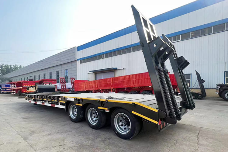 TITAN Low Bed Semi Trailer for Sale in Saudi Arabia - Low loader semi-trailer: picture 2 TITAN Low Bed Semi Trailer for Sale in Saudi Arabia - Low loader semi-trailer: picture 2