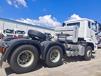 SINOTRUK Sinotruck for sale for Sale in Malawi - Tractor unit: picture 4 SINOTRUK Sinotruck for sale for Sale in Malawi - Tractor unit: picture 4