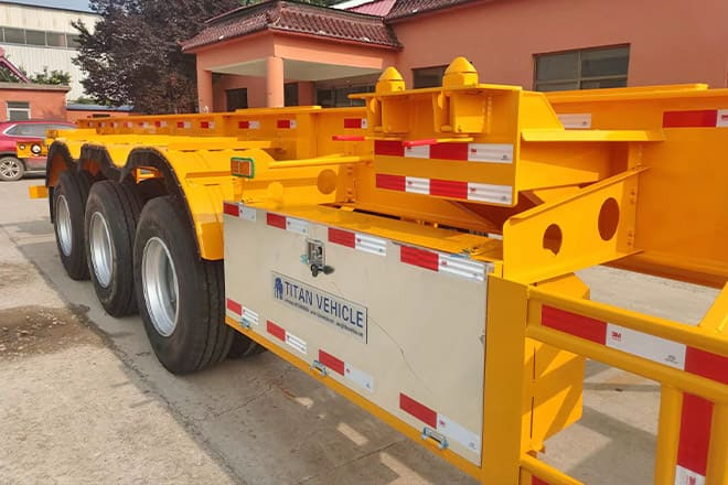 XCMG 40T Container Side Lift Trailer for Sale in Tanzania - Container transporter/ Swap body semi-trailer: picture 2 XCMG 40T Container Side Lift Trailer for Sale in Tanzania - Container transporter/ Swap body semi-trailer: picture 2