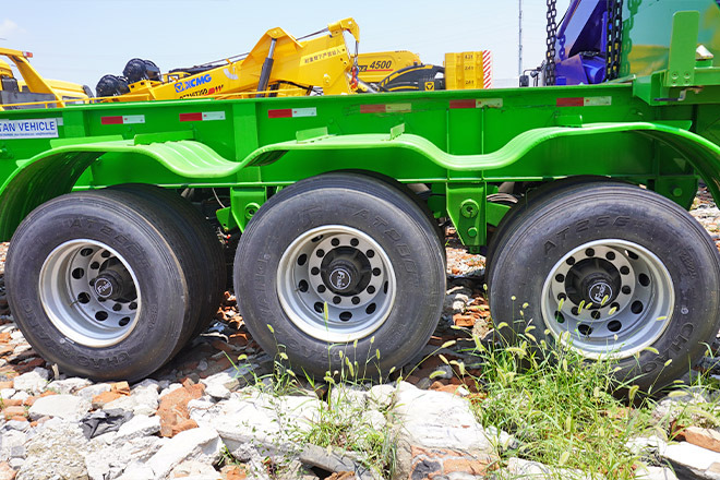 XCMG China 37Ton Side Lifter for Sale in Togo - Container transporter/ Swap body semi-trailer: picture 4 XCMG China 37Ton Side Lifter for Sale in Togo - Container transporter/ Swap body semi-trailer: picture 4