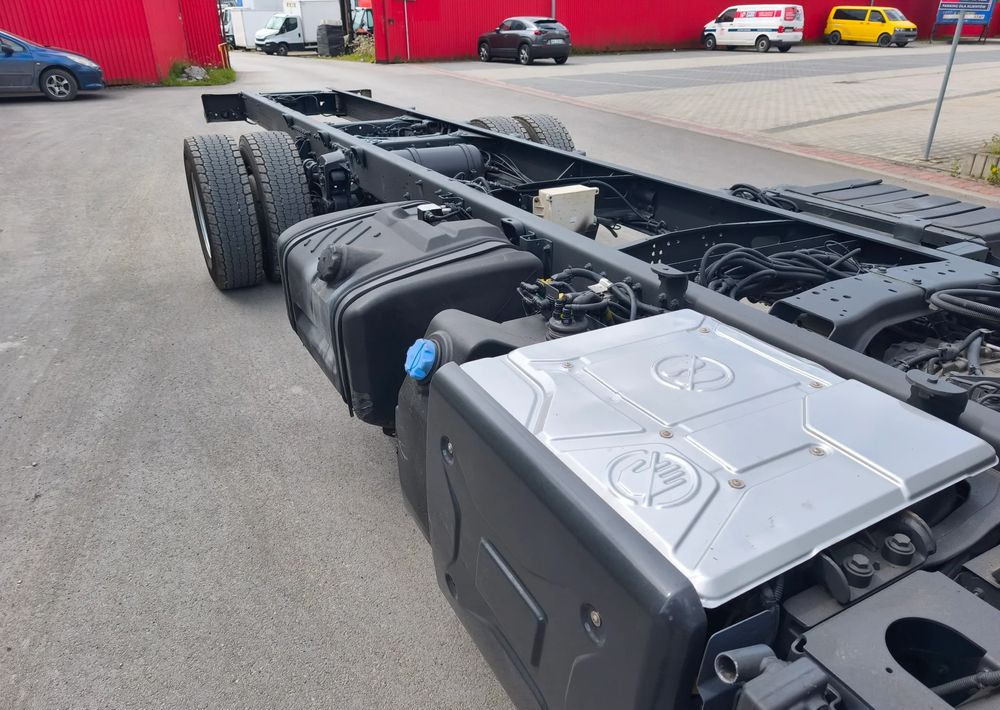 Renault Gama D 16.250  rama do zabudowy poduszka blokada mostu - Cab chassis truck: picture 5 Renault Gama D 16.250  rama do zabudowy poduszka blokada mostu - Cab chassis truck: picture 5