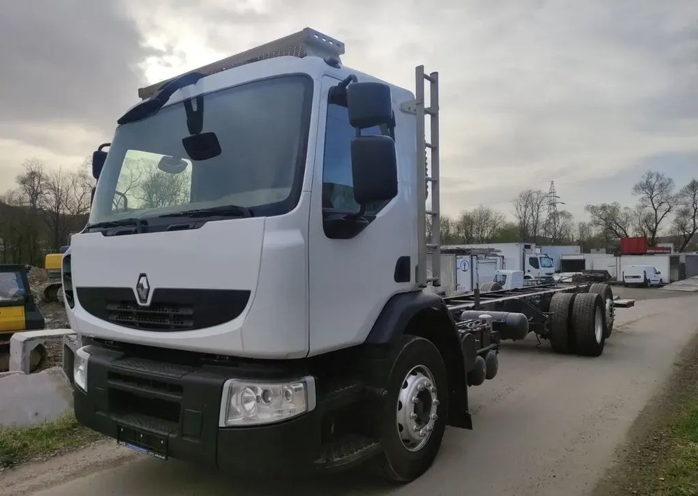 Renault Premium 26.380 Dxi  6x2 rama do zabudowy - Cab chassis truck: picture 2 Renault Premium 26.380 Dxi  6x2 rama do zabudowy - Cab chassis truck: picture 2