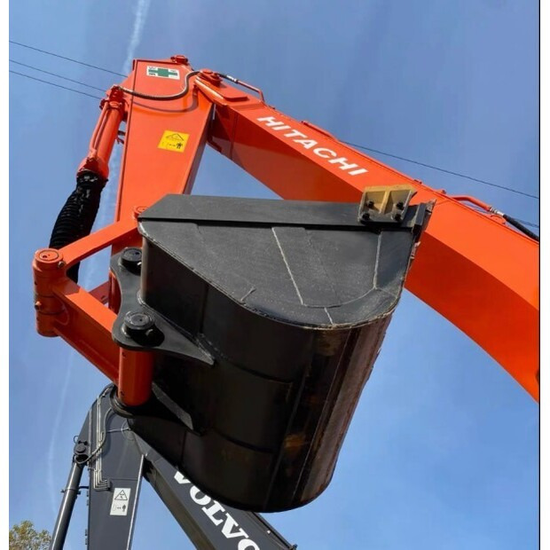 2022 Hitachi EX200 on lease 2022 Hitachi EX200: picture 6