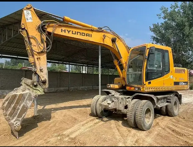 Crawler excavator 2023 Hyundai 150W-7: picture 8