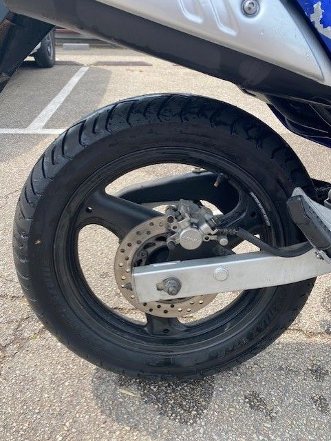 HONDA 125 VARADERO ROULE REVISION A PREVOIR - Motorcycle: picture 5 HONDA 125 VARADERO ROULE REVISION A PREVOIR - Motorcycle: picture 5