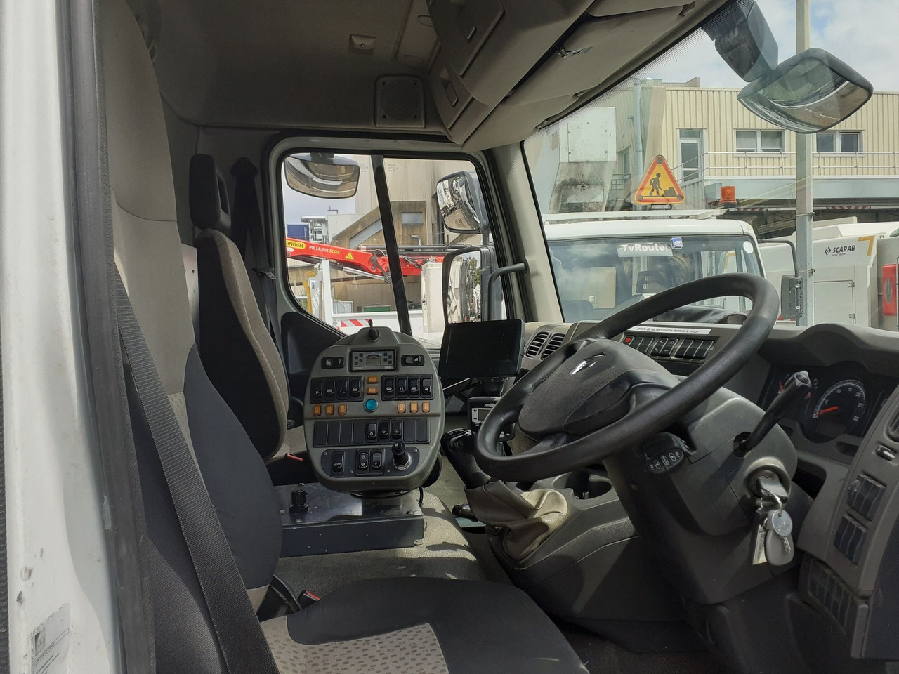 /!\ RESERVÉE AUX PROFESSIONNELS DE L'AUTOMOBILE UNIQUEMENT ! - Road sweeper: picture 5 /!\ RESERVÉE AUX PROFESSIONNELS DE L'AUTOMOBILE UNIQUEMENT ! - Road sweeper: picture 5