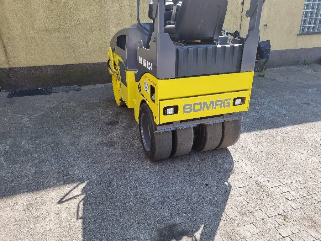 Bomag BW 100 AC-4 - Combination roller: picture 4 Bomag BW 100 AC-4 - Combination roller: picture 4