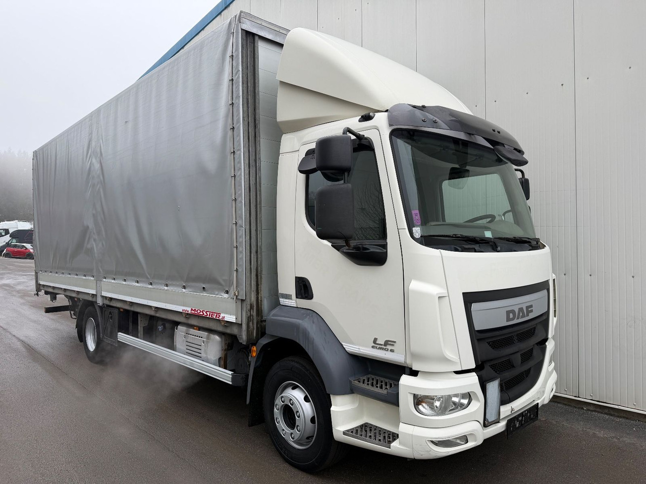 DAF LF 260 2T LBW TÜV neu - Curtainsider truck: picture 2 DAF LF 260 2T LBW TÜV neu - Curtainsider truck: picture 2