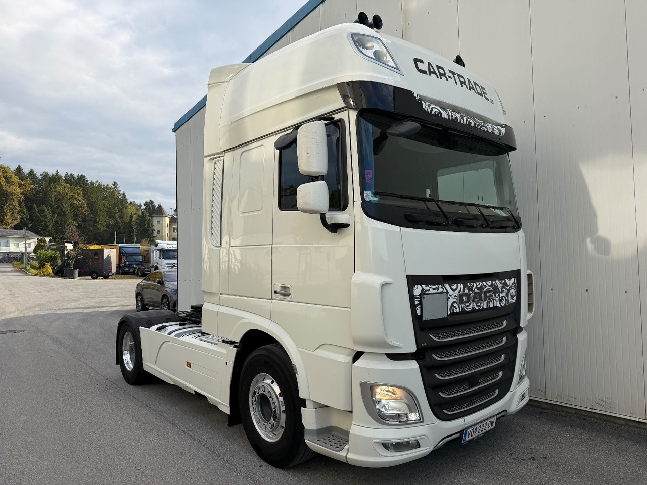 DAF XF 530  Vollausstattung Vollluft 2l-Hydraulik - Tractor unit: picture 2 DAF XF 530  Vollausstattung Vollluft 2l-Hydraulik - Tractor unit: picture 2