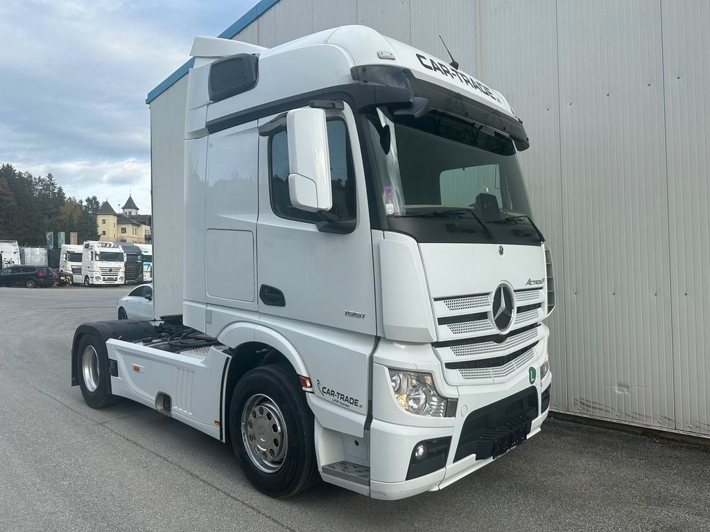 Mercedes-Benz Actros 1851 BigSpace Hydr. - Tractor unit: picture 2 Mercedes-Benz Actros 1851 BigSpace Hydr. - Tractor unit: picture 2