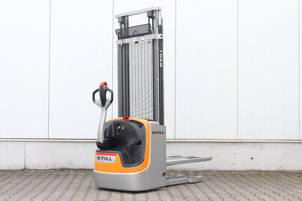 STILL EXV12 - Akku-NEW - 3400mm - Stacker: picture 4 STILL EXV12 - Akku-NEW - 3400mm - Stacker: picture 4