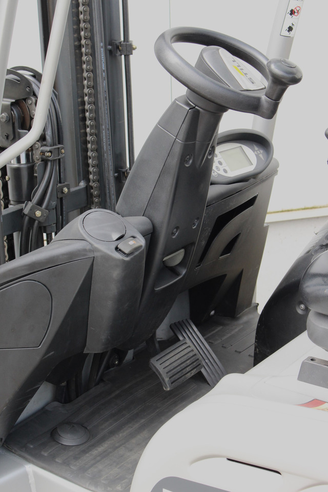Electric forklift STILL RX20-18 Triplex Zinkenversteller: picture 21