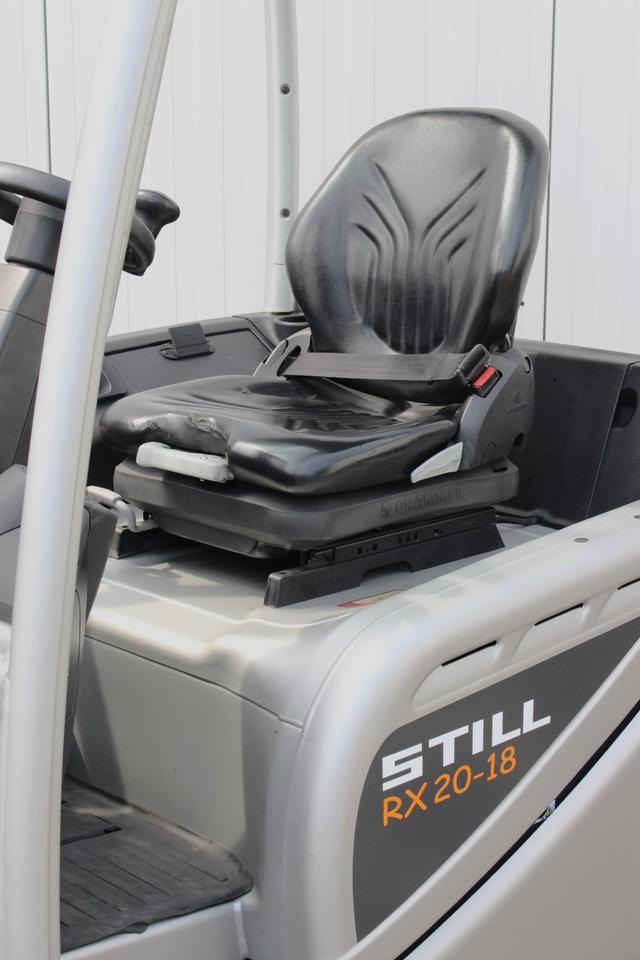 Electric forklift STILL RX20-18 Triplex Zinkenversteller: picture 12