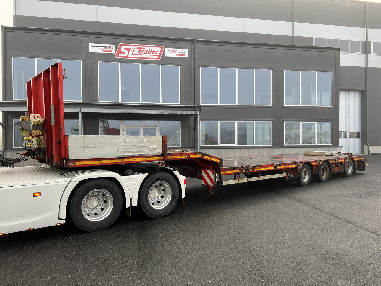 Doll S3L - Low loader semi-trailer: picture 1 Doll S3L - Low loader semi-trailer: picture 1