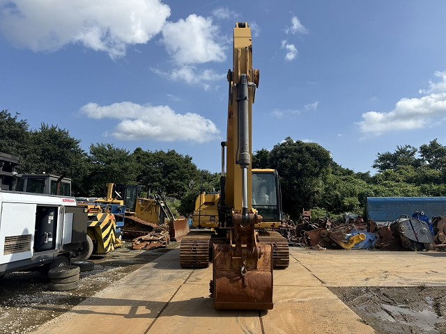 Crawler excavator CAT 320D-E: picture 8