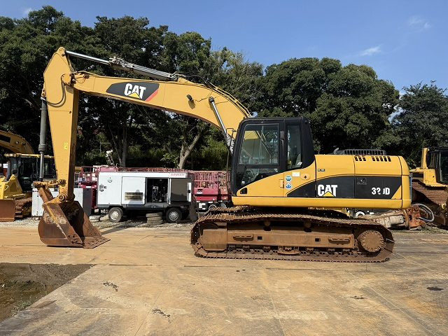CAT 320D-E - Crawler excavator: picture 2 CAT 320D-E - Crawler excavator: picture 2