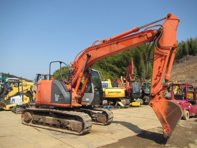 HITACHI ZX135USK - Crawler excavator: picture 5 HITACHI ZX135USK - Crawler excavator: picture 5