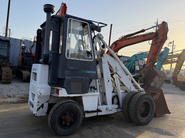 UNICARRIERS SD25-2 - Wheel loader: picture 5 UNICARRIERS SD25-2 - Wheel loader: picture 5