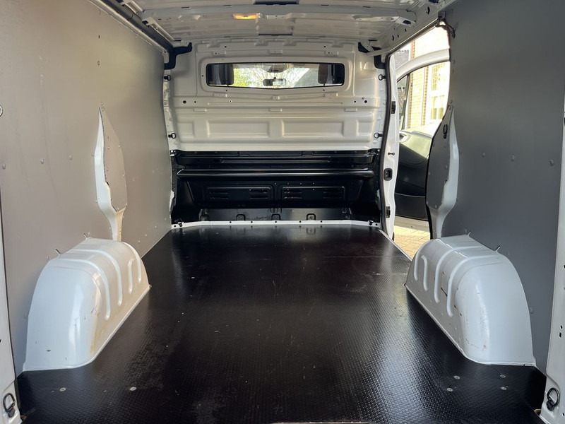 Small van Renault Trafic 2.0 dCi 120pk E6 R-link Lease €238 p/m Airco, Navi, PDC, Trekhaak, Cruise controle, onderhoudshistorie aanwezig: picture 15