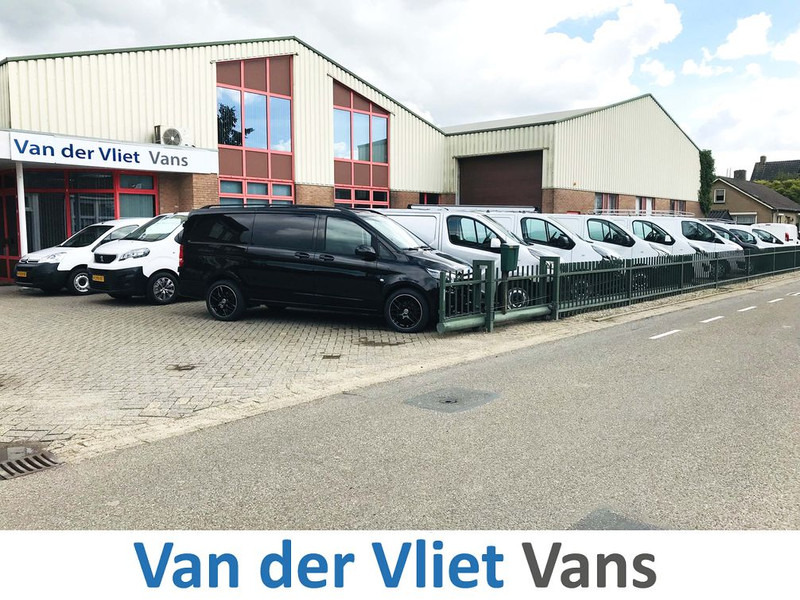 Small van Renault Trafic 2.0 dCi 120pk E6 R-link Lease €238 p/m Airco, Navi, PDC, Trekhaak, Cruise controle, onderhoudshistorie aanwezig: picture 18