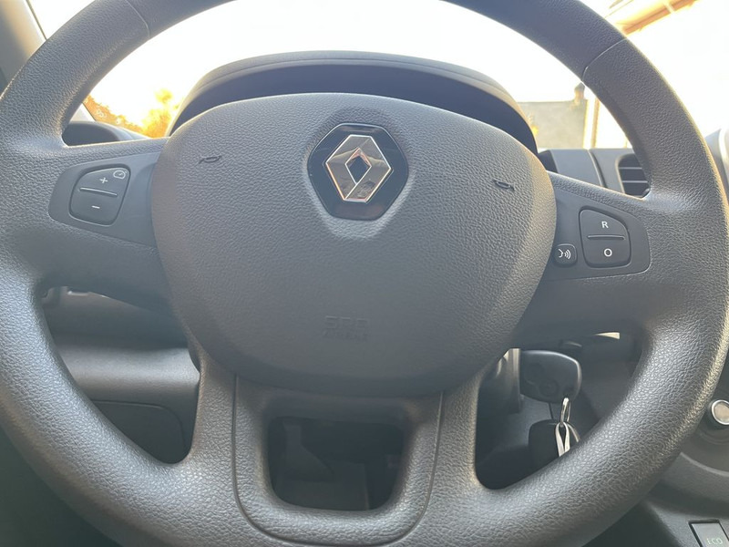 Small van Renault Trafic 2.0 dCi 120pk E6 R-link Lease €238 p/m Airco, Navi, PDC, Trekhaak, Cruise controle, onderhoudshistorie aanwezig: picture 11