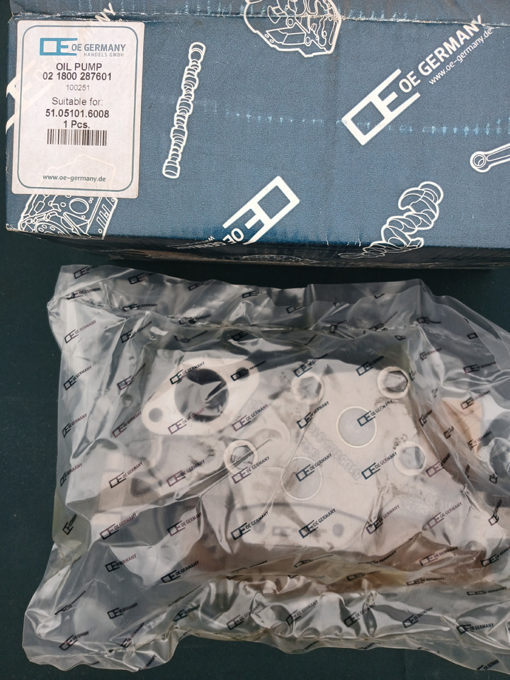 OE Germany Oilpump for MAN 0218002876008 - Oil pump: picture 1 OE Germany Oilpump for MAN 0218002876008 - Oil pump: picture 1
