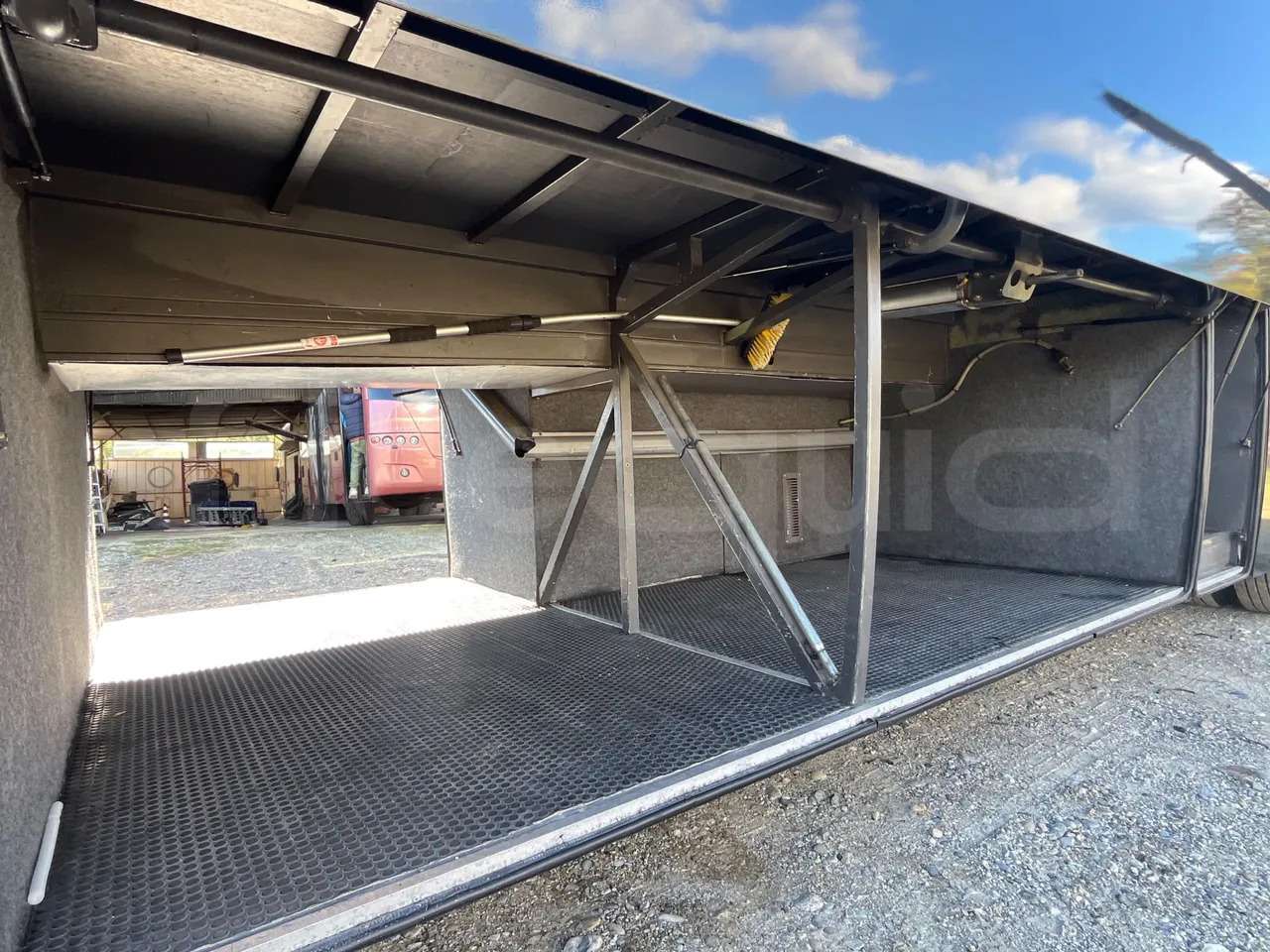 Coach Irizar Scania Century: picture 8