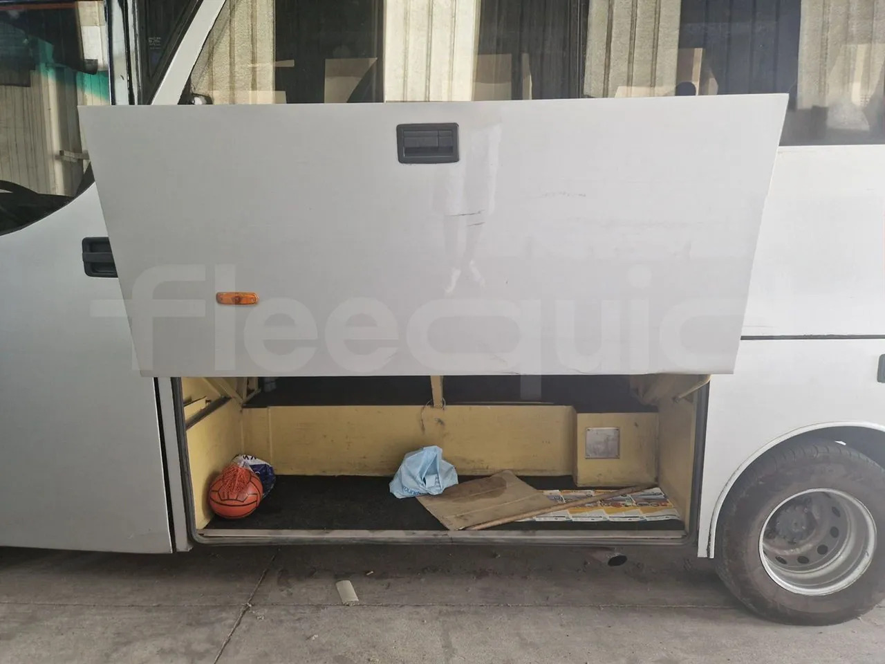 Coach Iveco 65C15/70: picture 7