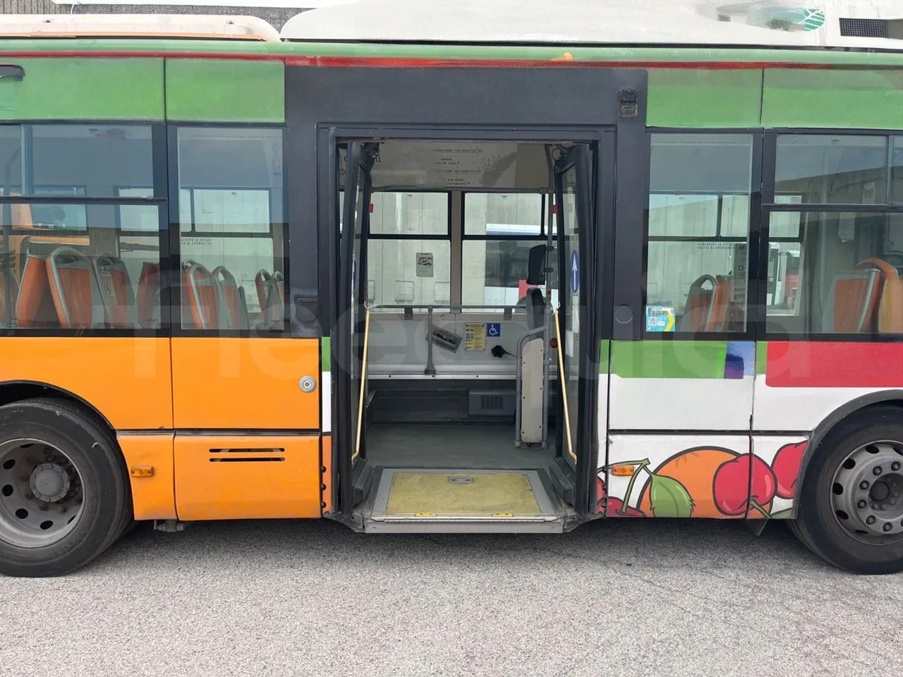 City bus Iveco Citelis: picture 14