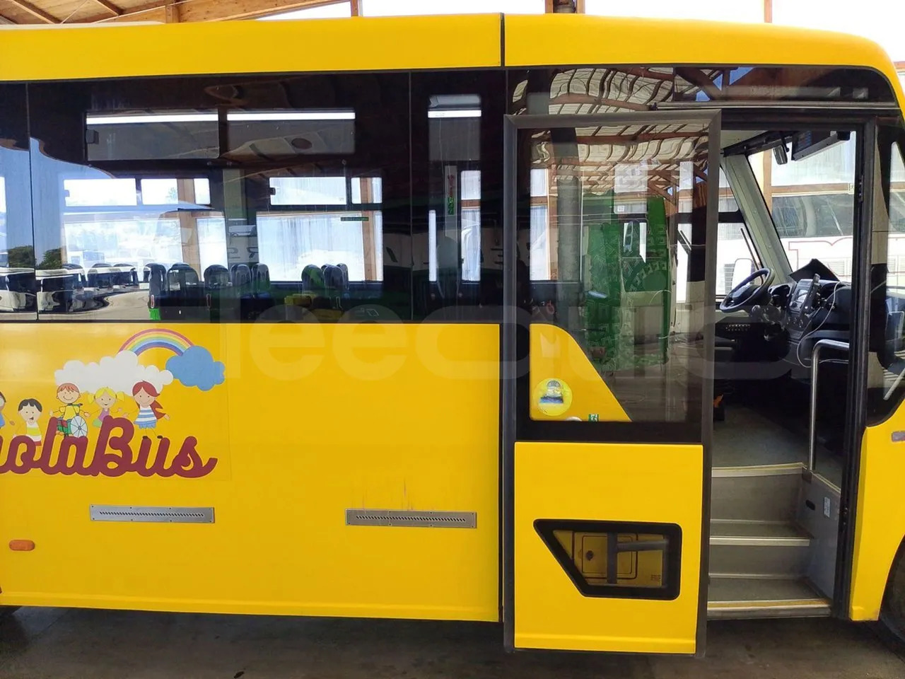 School bus Iveco Indcar: picture 14