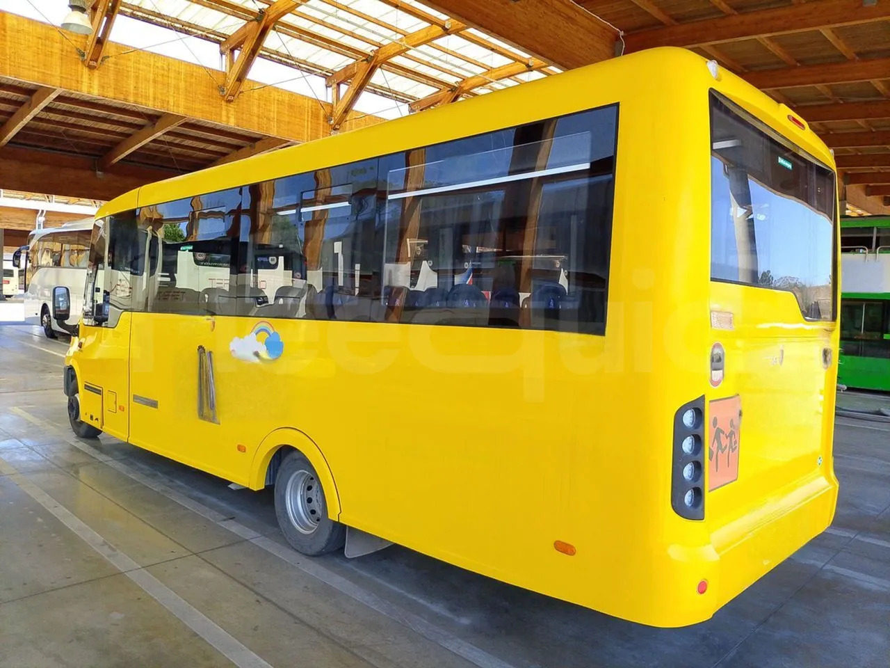 School bus Iveco Indcar: picture 7