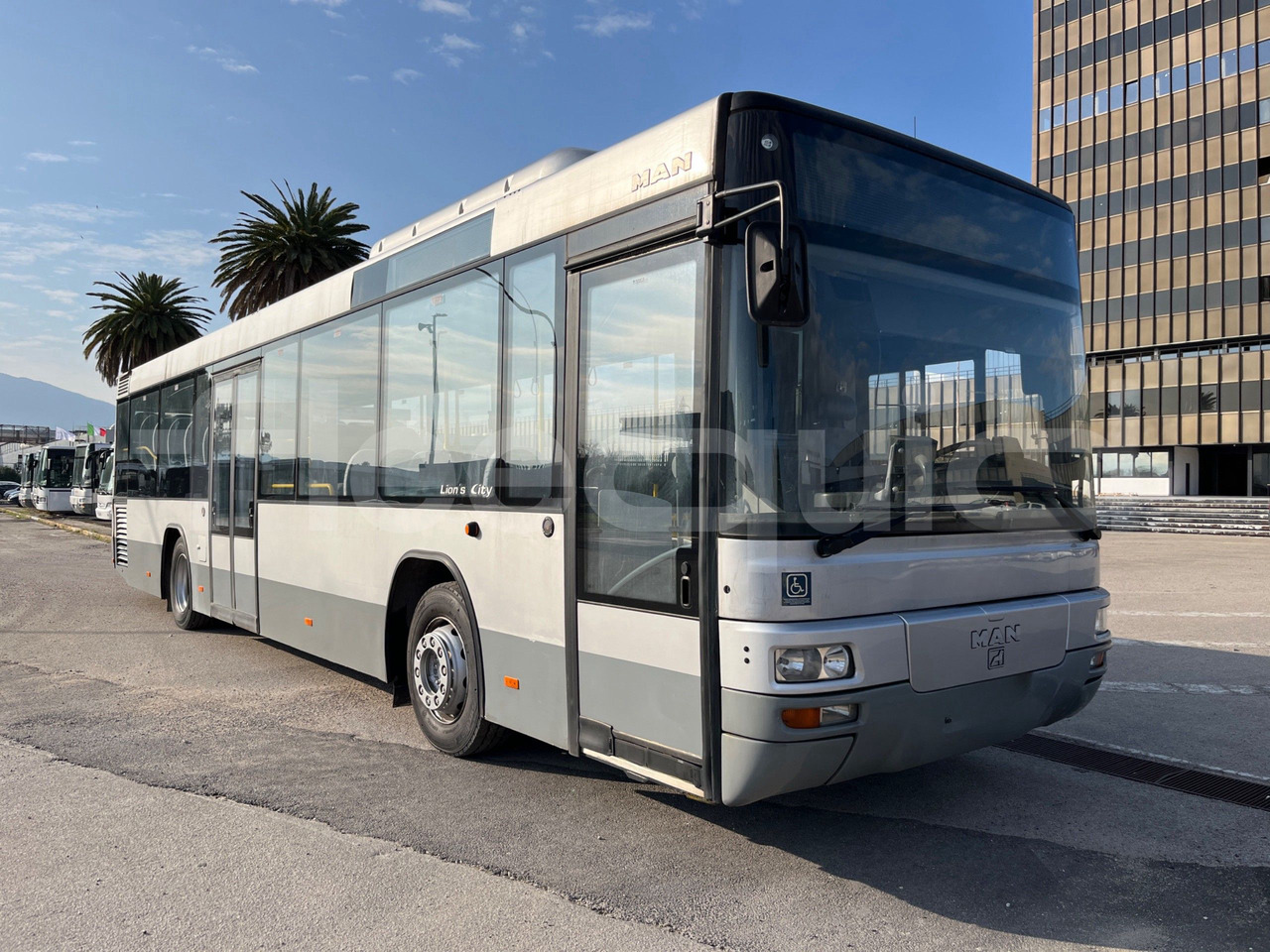 Man Lion's Classic - Suburban bus: picture 1 Man Lion's Classic - Suburban bus: picture 1