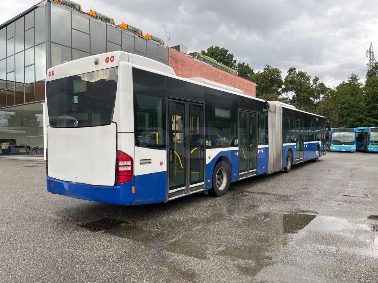 City bus Mercedes-Benz Conecto: picture 9 City bus Mercedes-Benz Conecto: picture 9