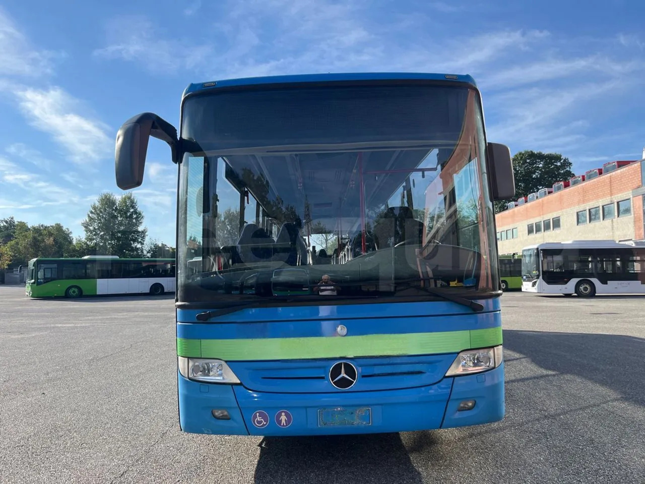 Mercedes-Benz Integro - Suburban bus: picture 2 Mercedes-Benz Integro - Suburban bus: picture 2